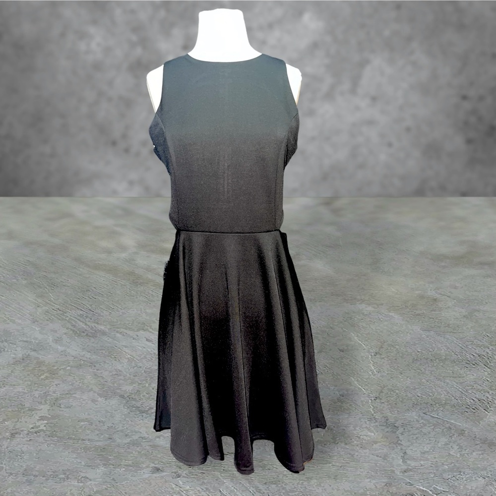 BELONGSCI BLACK DRESS